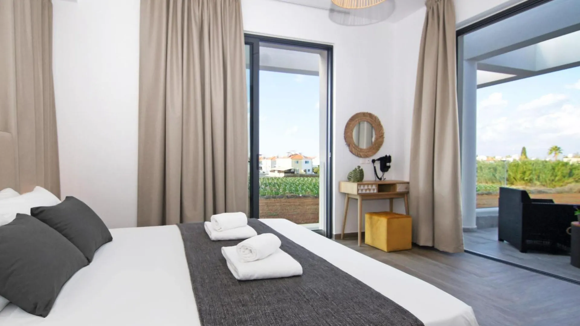 Villa Queen Isabella Protaras Holiday home